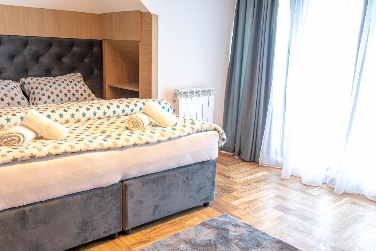 City Escape Luxury Villa Zuce ภายนอก รูปภาพ