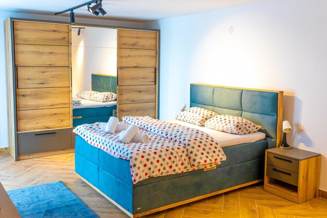 City Escape Luxury Villa Zuce ภายนอก รูปภาพ