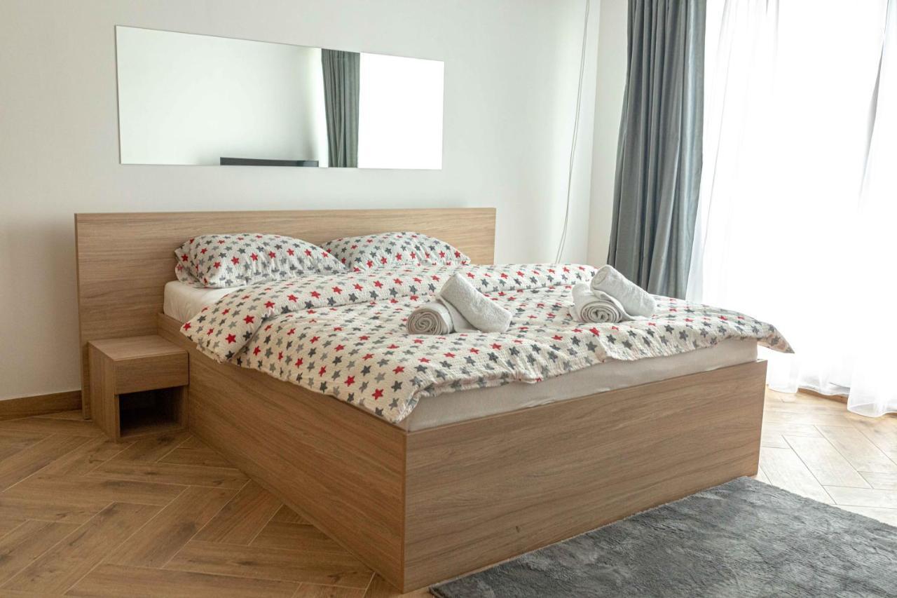 City Escape Luxury Villa Zuce ภายนอก รูปภาพ
